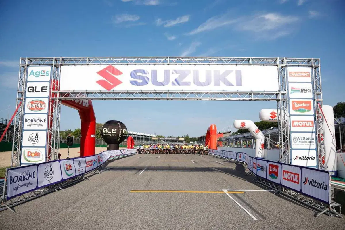 Pedalare con... Suzuki! Siamo stati al Suzuki Bike Day a Imola [VIDEO] (9)