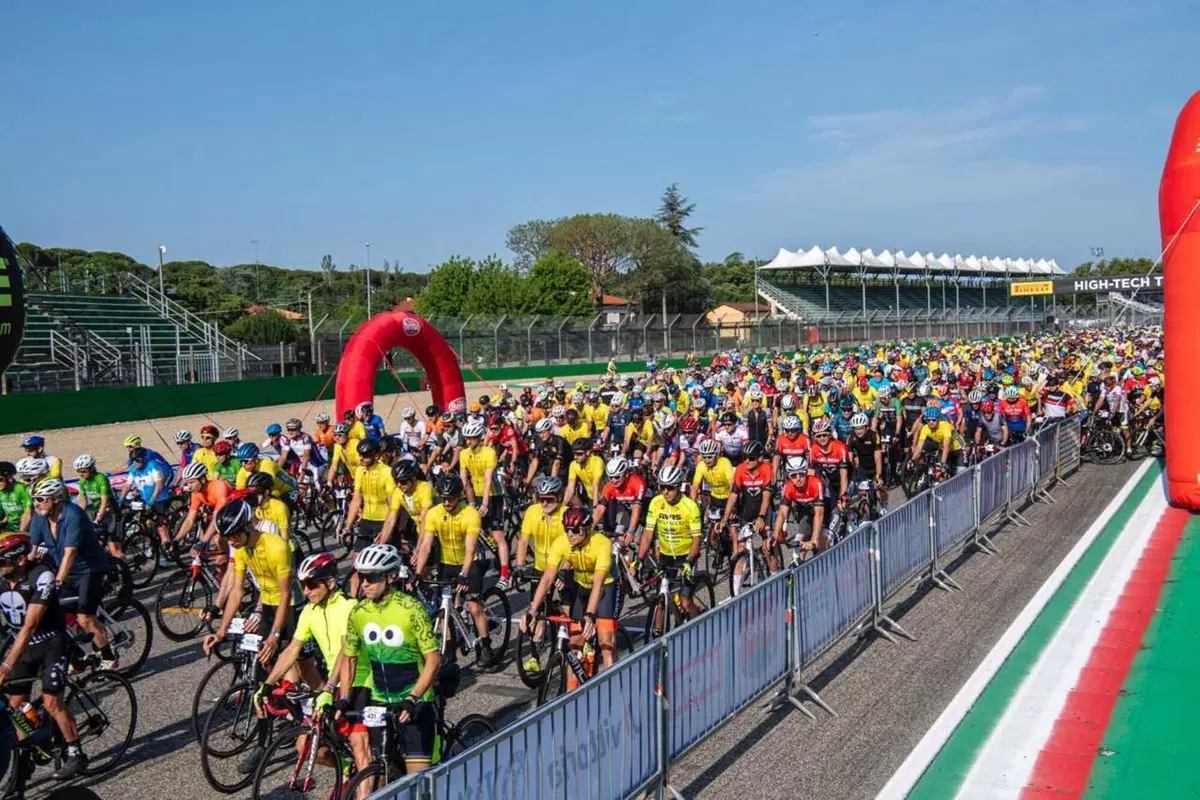 Pedalare con... Suzuki! Siamo stati al Suzuki Bike Day a Imola [VIDEO] (20)