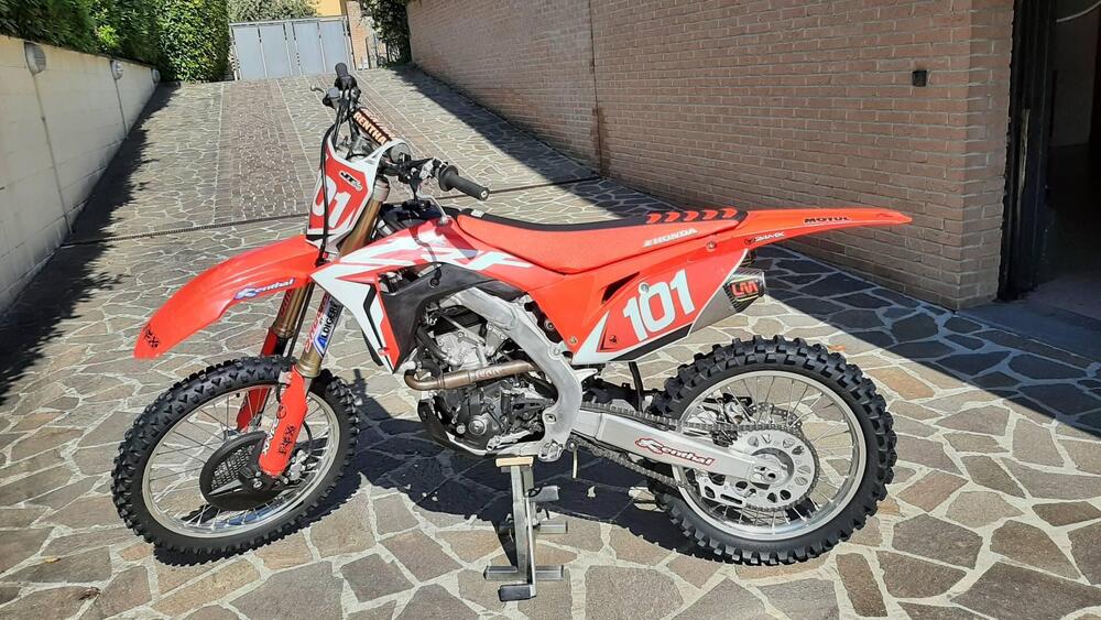 Honda CRF 250 R (2018) (3)