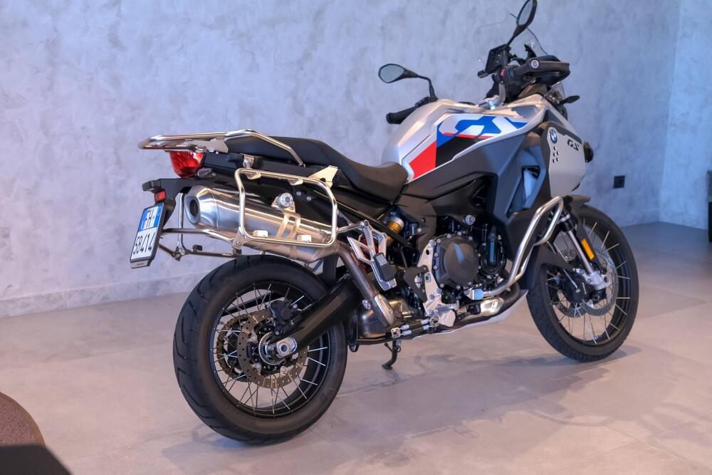 Bmw F 900 GS Adventure (2024) (2)