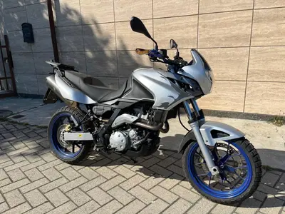 Aprilia Pegaso 650 Strada (2005 - 11) usata