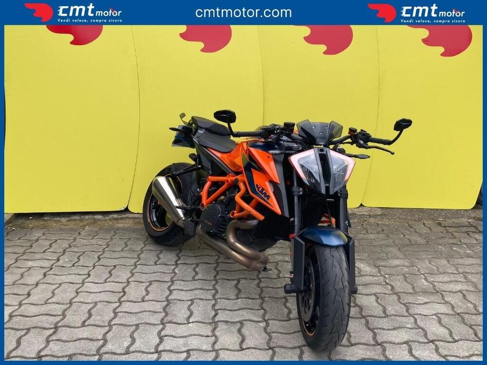 KTM 1290 Super Duke R (2020) (5)