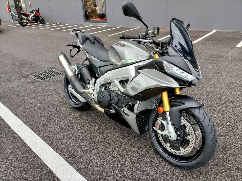 Aprilia Tuono 1100 V4 (2021 - 24) (5)