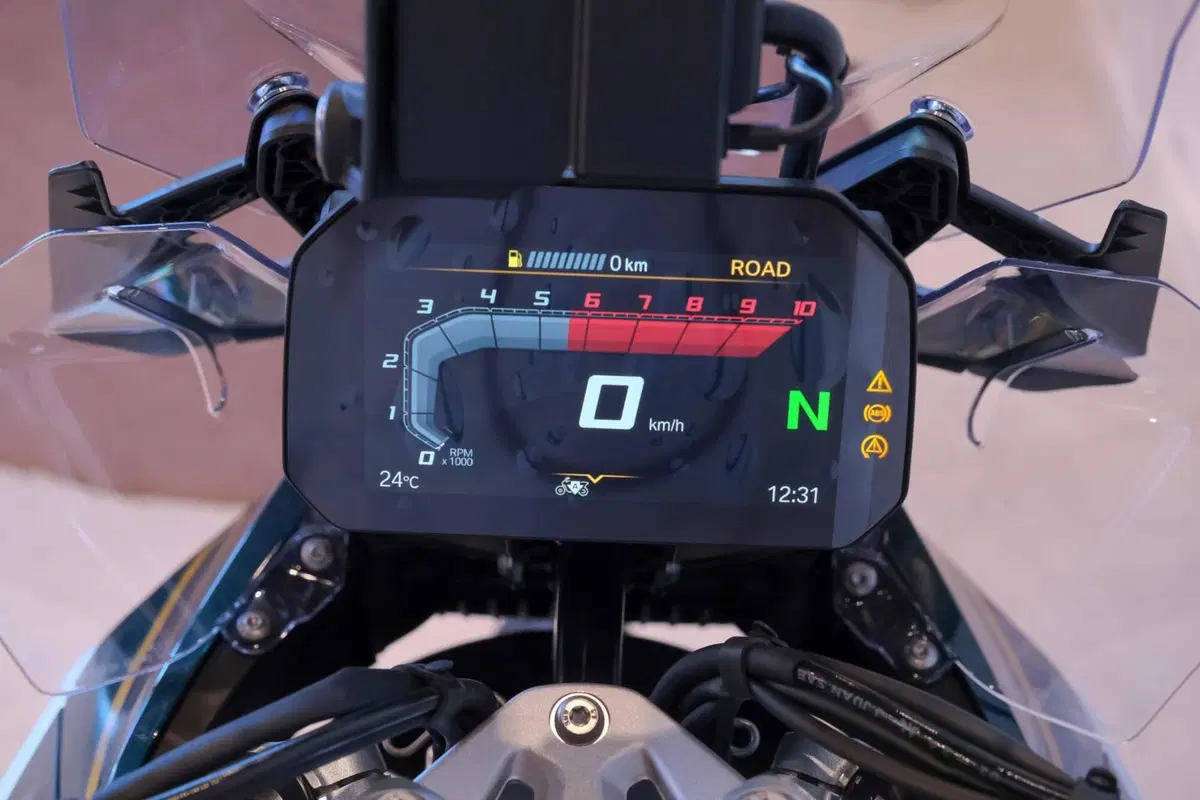 Bmw R 1300 GS Option 719 Tramuntana (2023 - 26) (8)