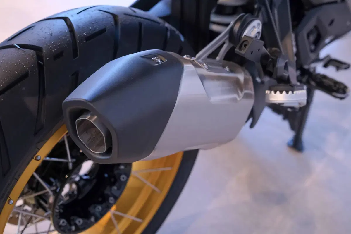 Bmw R 1300 GS Option 719 Tramuntana (2023 - 26) (11)