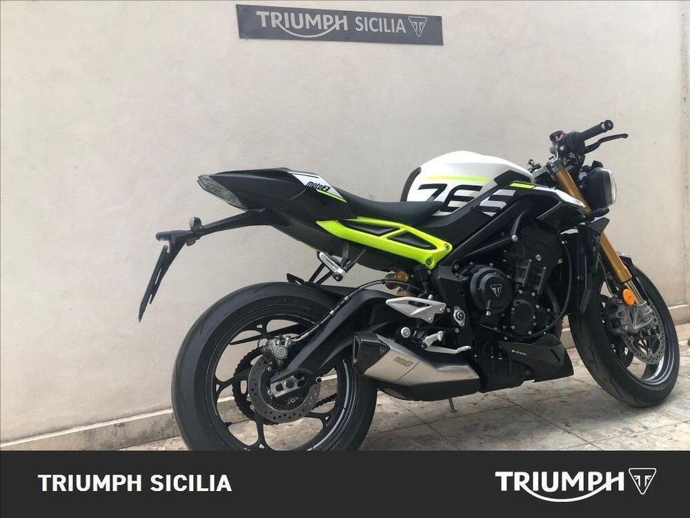 Triumph Street Triple 765 Moto2 Edition (2023 - 24) (3)