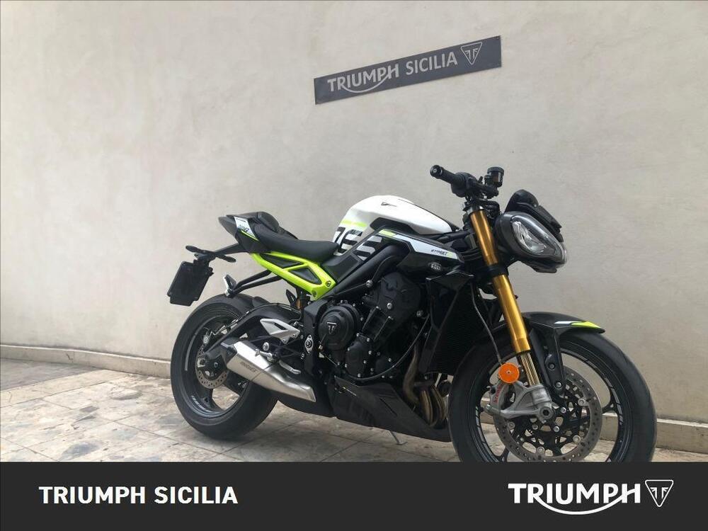 Triumph Street Triple 765 Moto2 Edition (2023 - 24) (2)