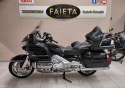 Honda GL 1800 Gold Wing (2000 - 05) usata