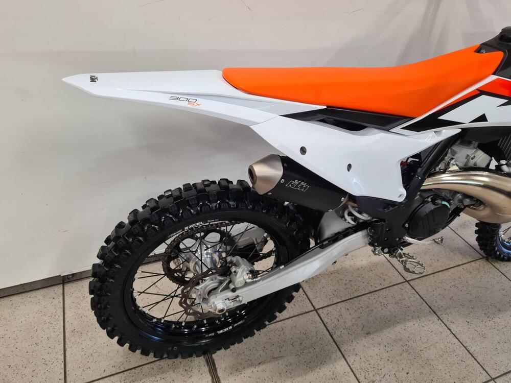 KTM SX 300 (2023) (2)