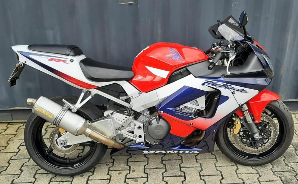 Honda CBR 900 RR Fireblade (2000 - 01)