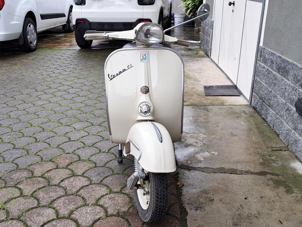 Piaggio Vespa 150 GL (5)