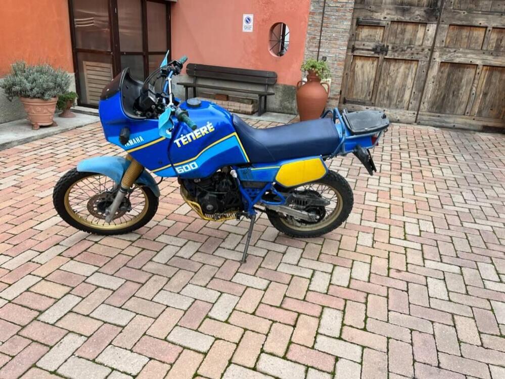 Yamaha XT 600 Z TENERE (2)