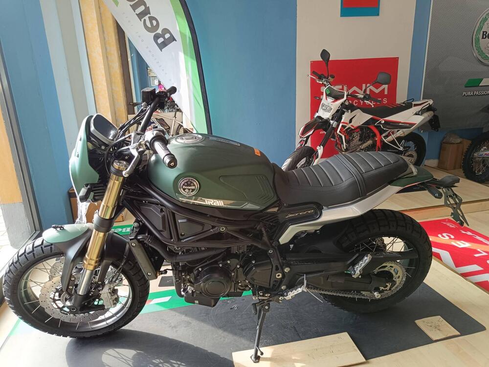 Benelli Leoncino 800 Trail (2022 - 24)