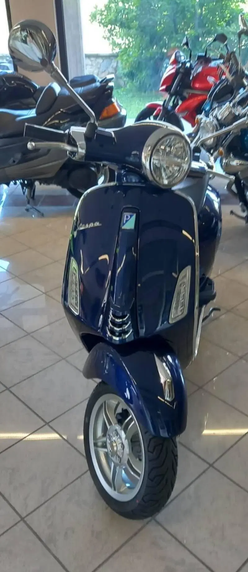 Vespa Primavera 125 (2024 - 25)
