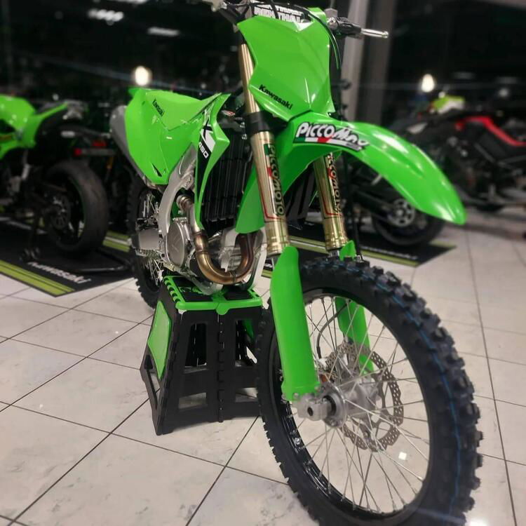 Kawasaki KX 450 (2024) (3)