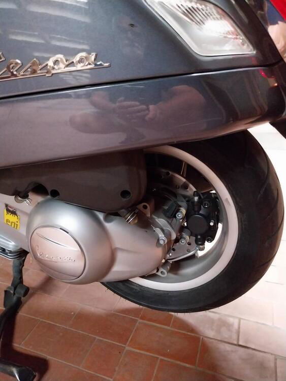 Vespa GTS 300 ABS (2014 - 16) (2)