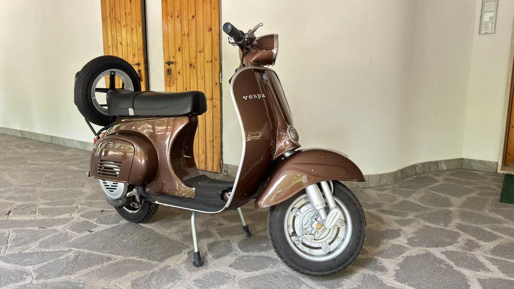 Piaggio Vespa Primavera (2)