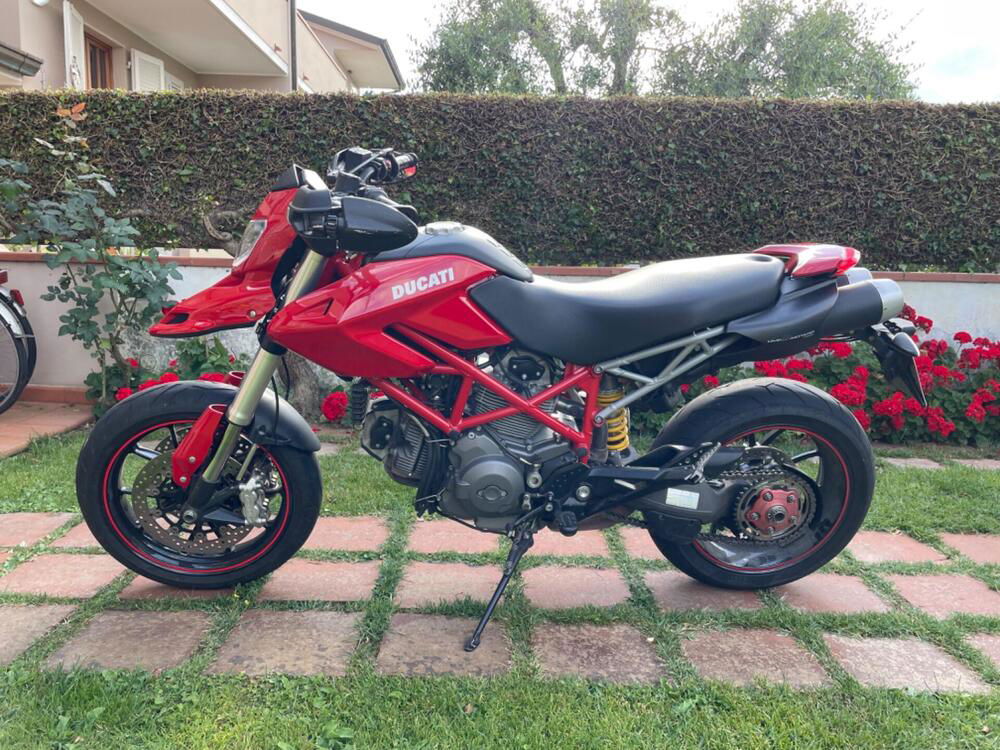 Ducati Hypermotard 796 (2012)