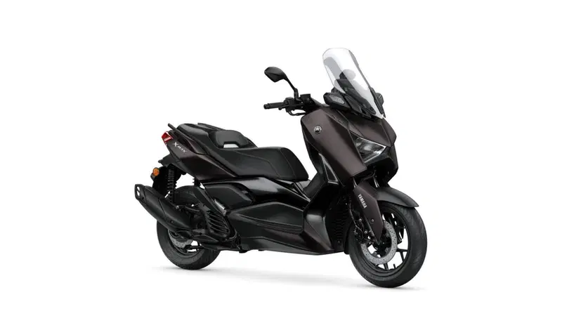 Yamaha X-Max 125 Tech Max (2025 - 26) (2)