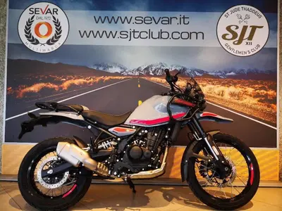 Royal Enfield Himalayan 450 (2024 - 26) nuova