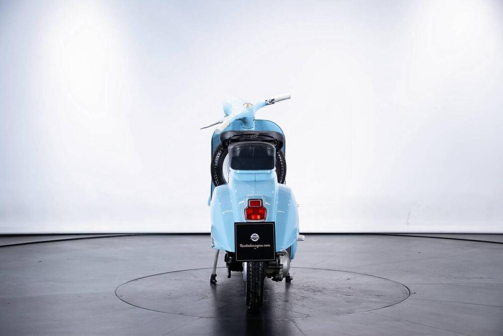 Piaggio VESPA 90 (2)