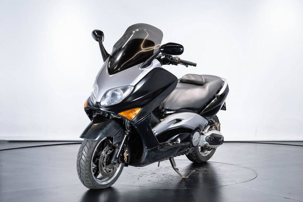 Yamaha TMAX