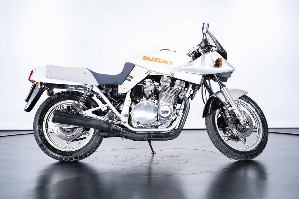 Suzuki KATANA 1100 (5)