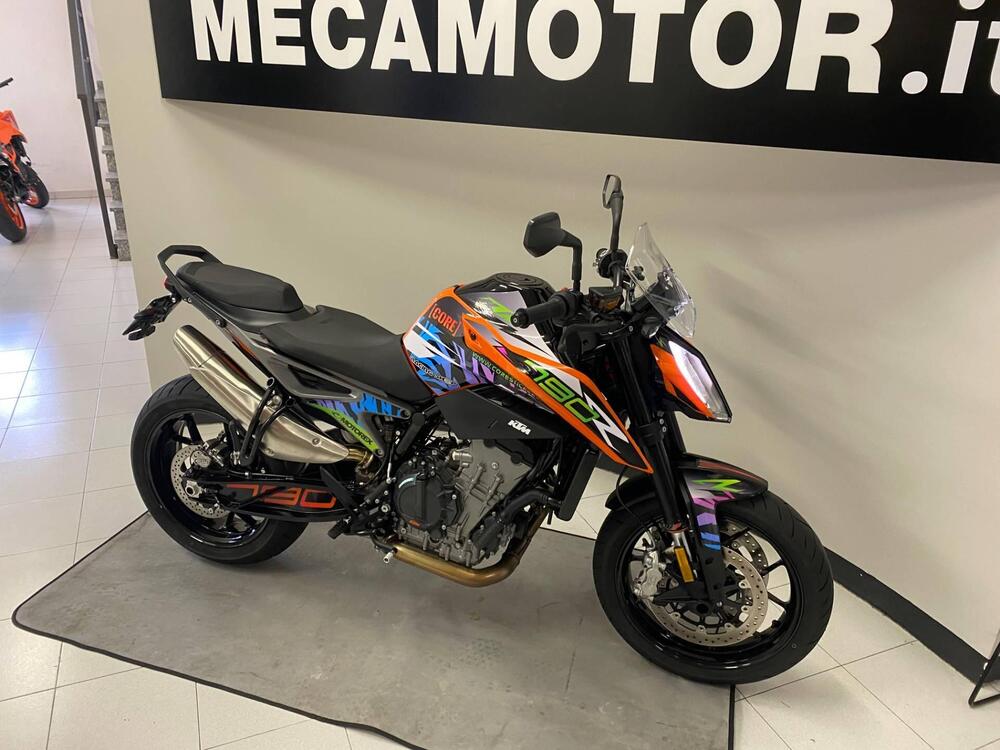 KTM 790 Duke L (2023 - 24)