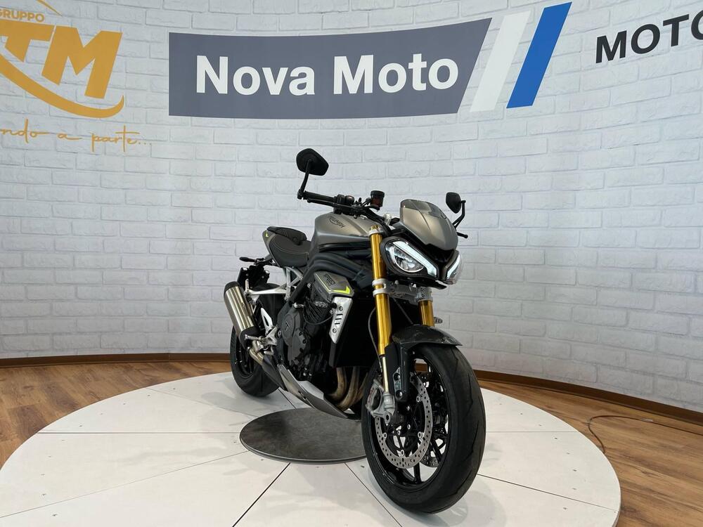 Triumph Speed Triple 1200 RS (2021 - 24) (4)