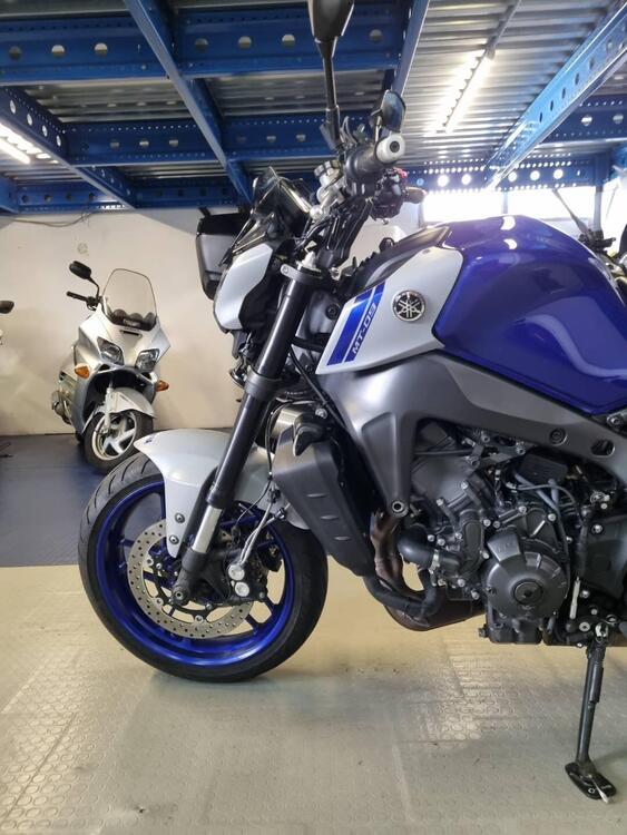 Yamaha MT-09 (2021 - 23) (2)