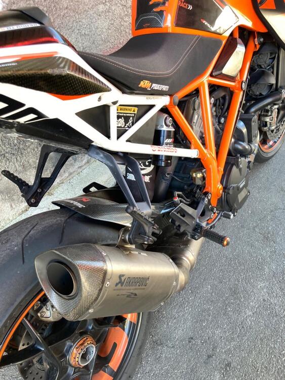 KTM 1290 Super Duke R ABS (2014 - 16) (2)