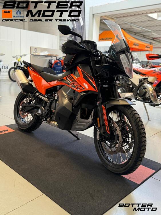 KTM 890 Adventure (2021)