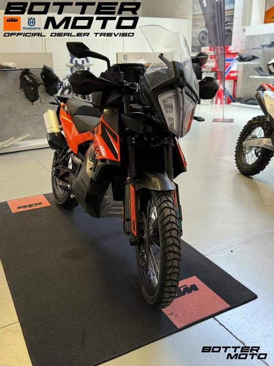 KTM 890 Adventure (2021) (3)