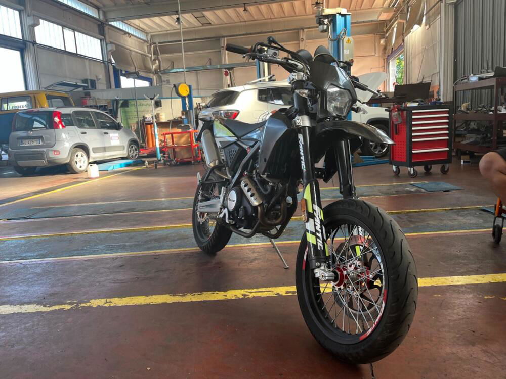 Fantic Motor Motard 125 M Performance 4t (2019) (4)