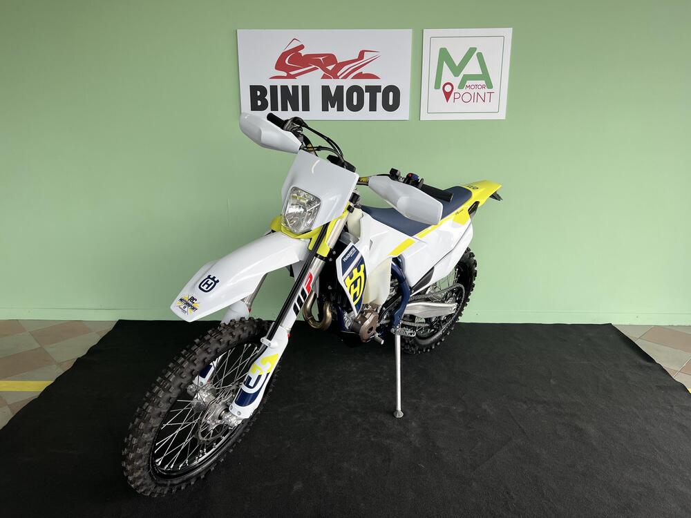 Husqvarna FE 250 (2022) (5)