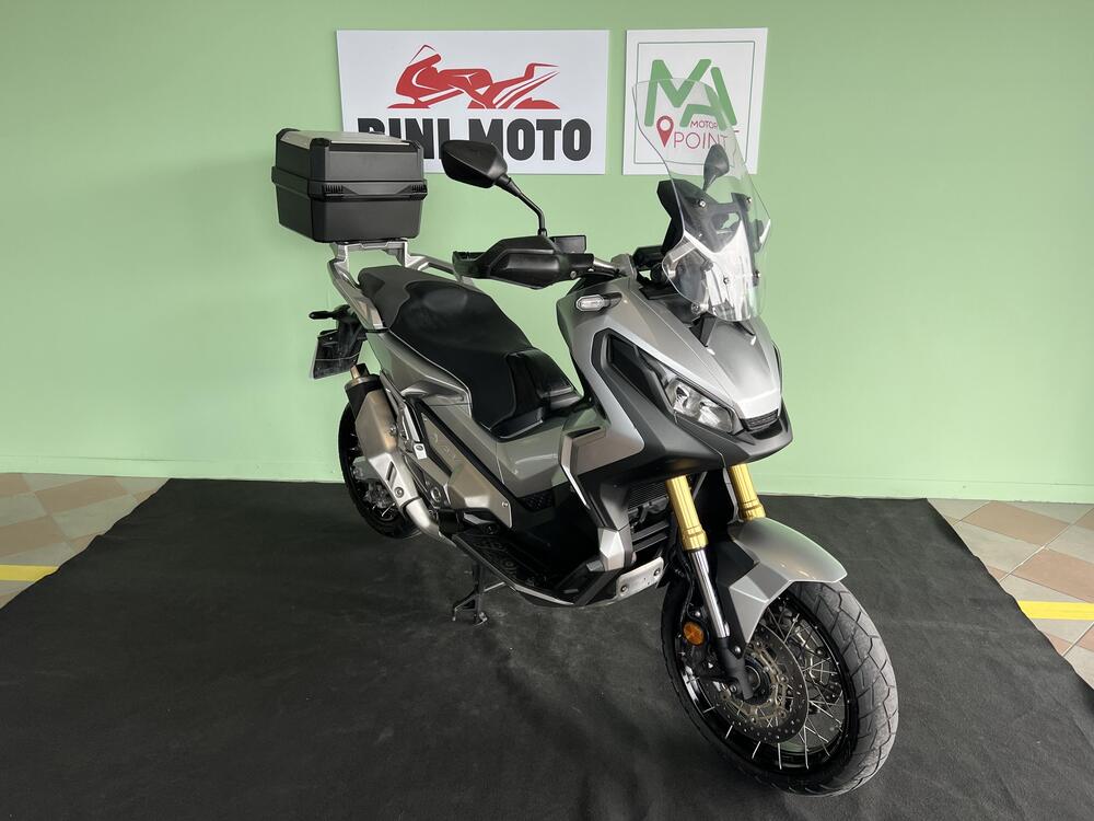 Honda X-ADV 750 (2017) (2)