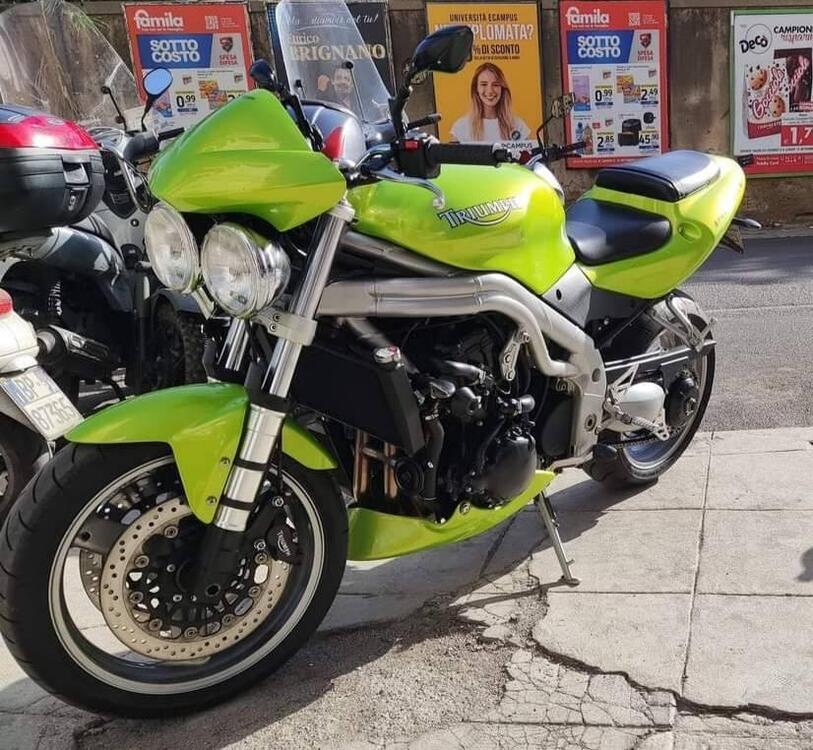 Triumph Speed Triple 955 (2002 - 04)