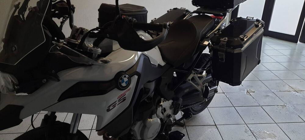 Bmw F 750 GS (2021 - 24) (2)