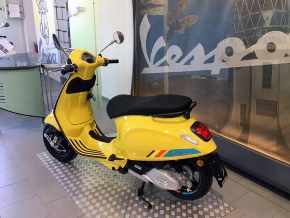 Vespa Primavera 125 Sport (2023 - 24) (3)