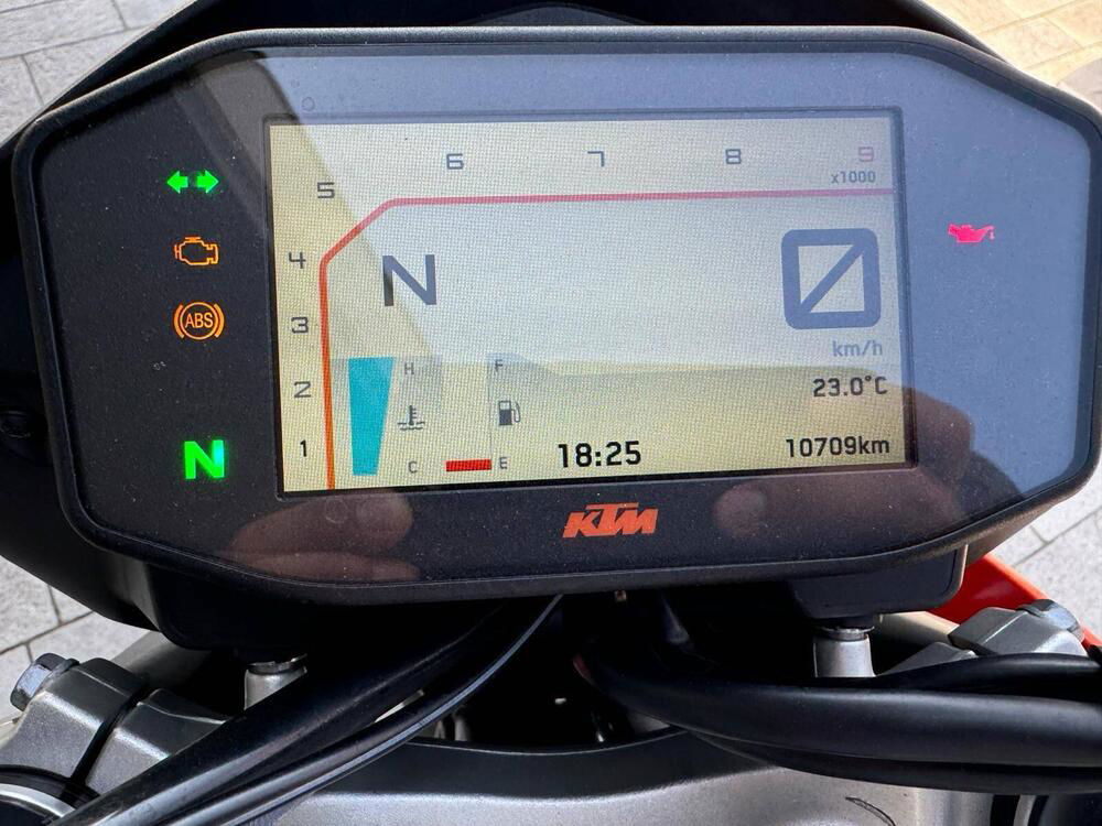 KTM 690 Duke (2016 - 19) (3)