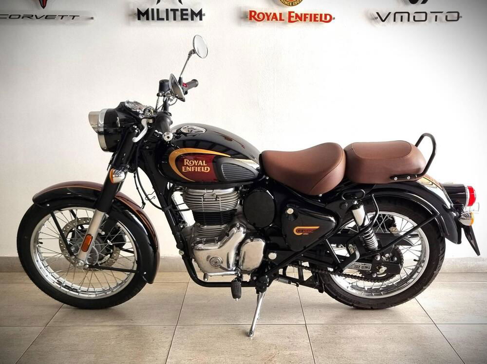 Royal Enfield Classic 350 (2021 - 24) (4)