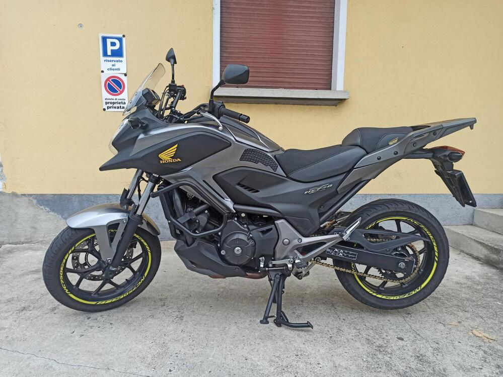 Honda NC 750 X ABS (2014 - 15) (2)