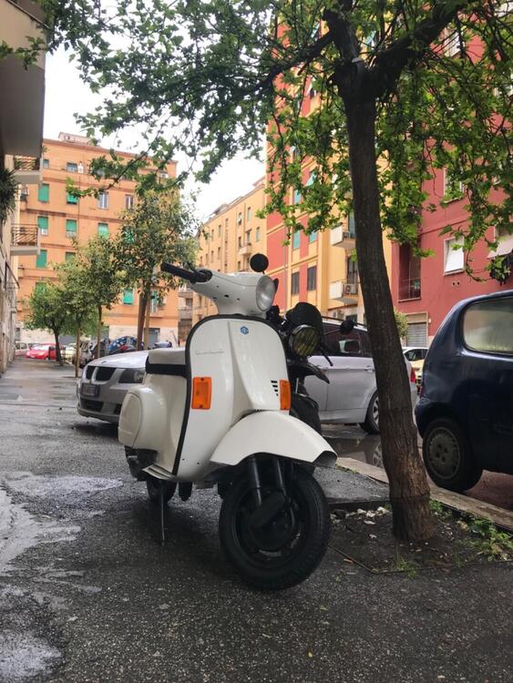 Piaggio Vespa 50 HP 4M (2)