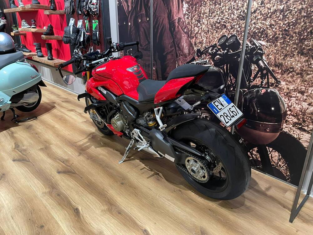 Ducati Streetfighter V4 1100 S (2020) (5)