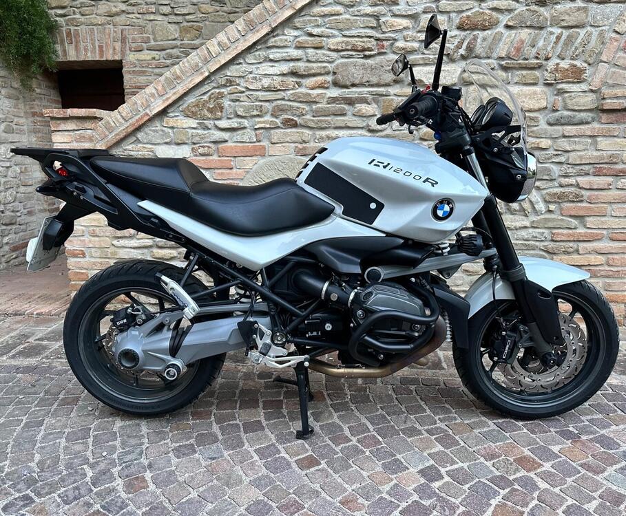 Bmw R 1200 R (2011 - 14) (2)