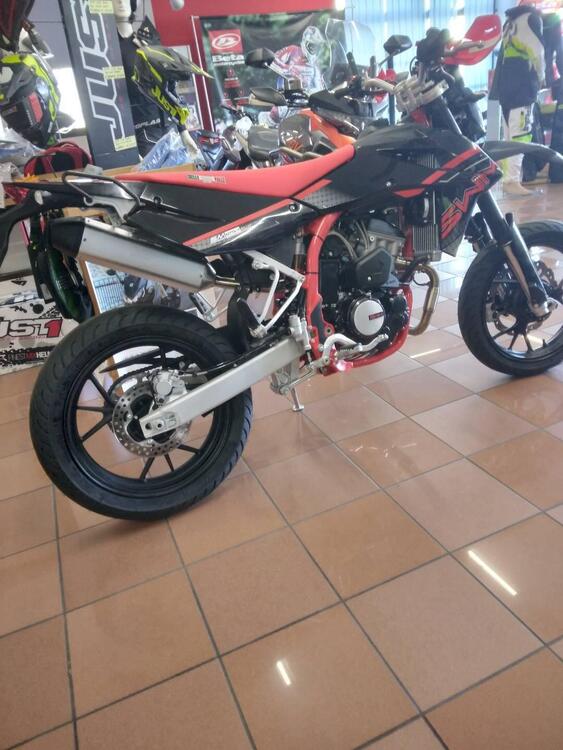 Swm SM 125 R (2022 - 24) (2)