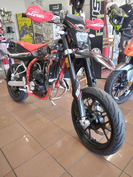 Swm SM 125 R (2022 - 24) (4)