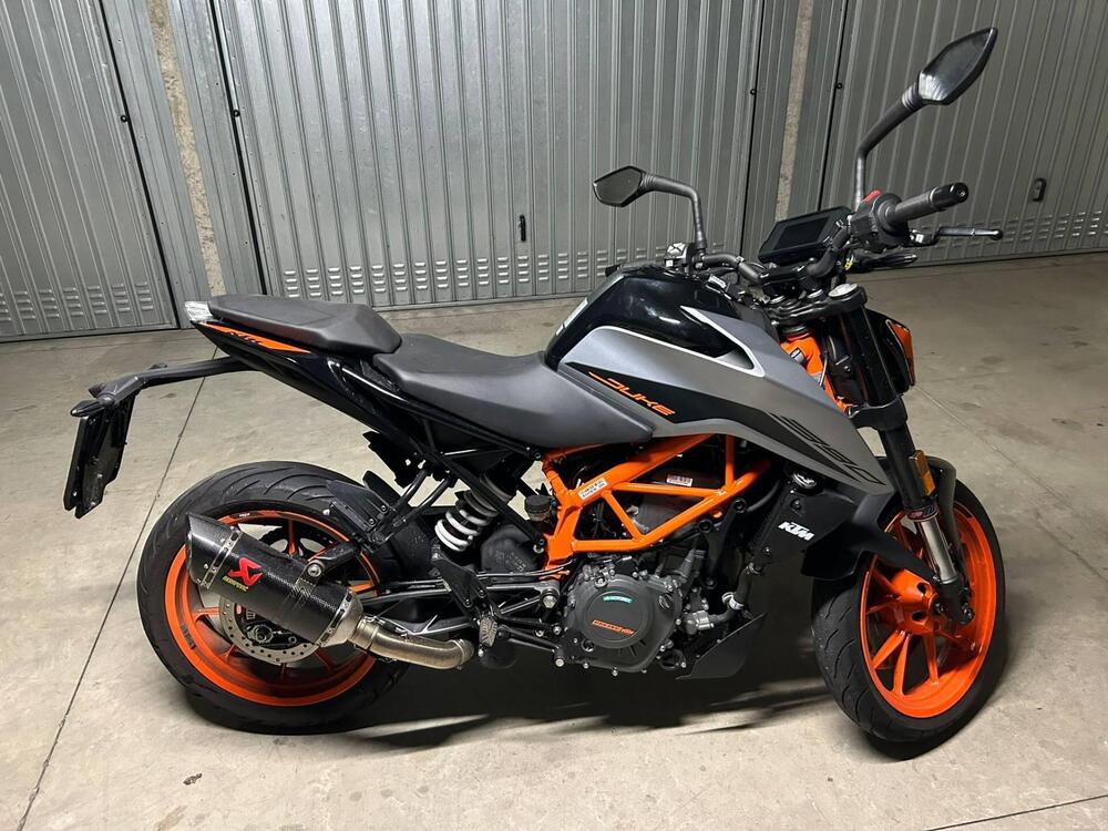 KTM 390 Duke (2021 - 23) (4)