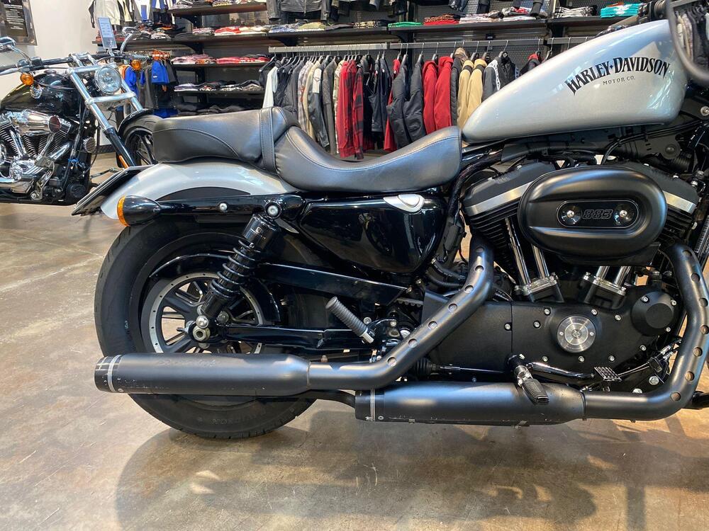 Harley-Davidson 883 Iron (2014 - 16) - XL 883N (3)