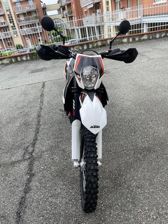 KTM 690 Enduro R (2012 - 17) (3)